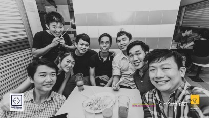 20150508-robertchai-Simple.Hangout.With_.SMUXIES.Family.Roberts.Cam-Pic-0002