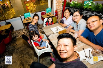 20190130-robertchai-Overdue.Hangout.With_.Charlene..Family.Jan_.2019.Roberts.Cam-Pic-0041